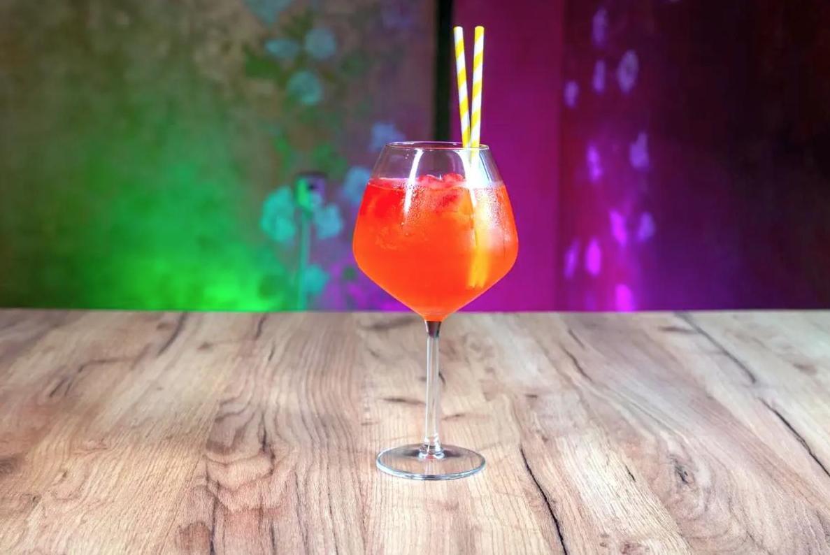 艾维昂公寓式酒店 Świdnik 外观 照片